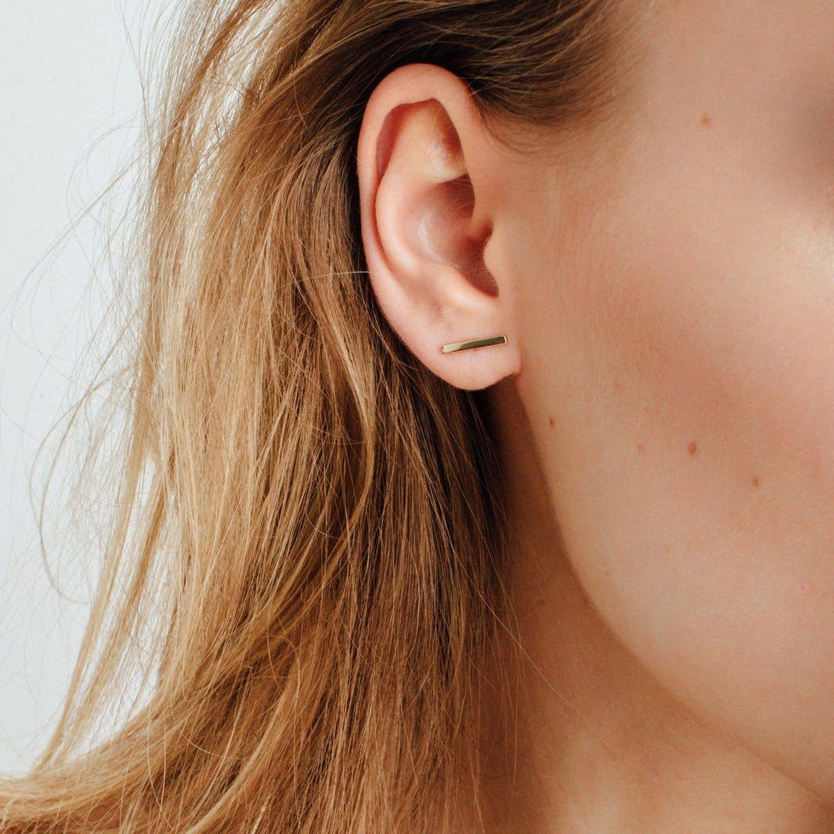 Peter and June - Bar Studs - 18K Gold Plated