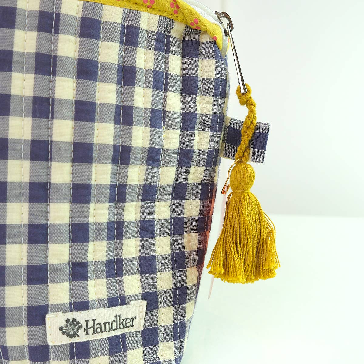 Handker Bandanas - Teddy Quilted Zipper Pouch