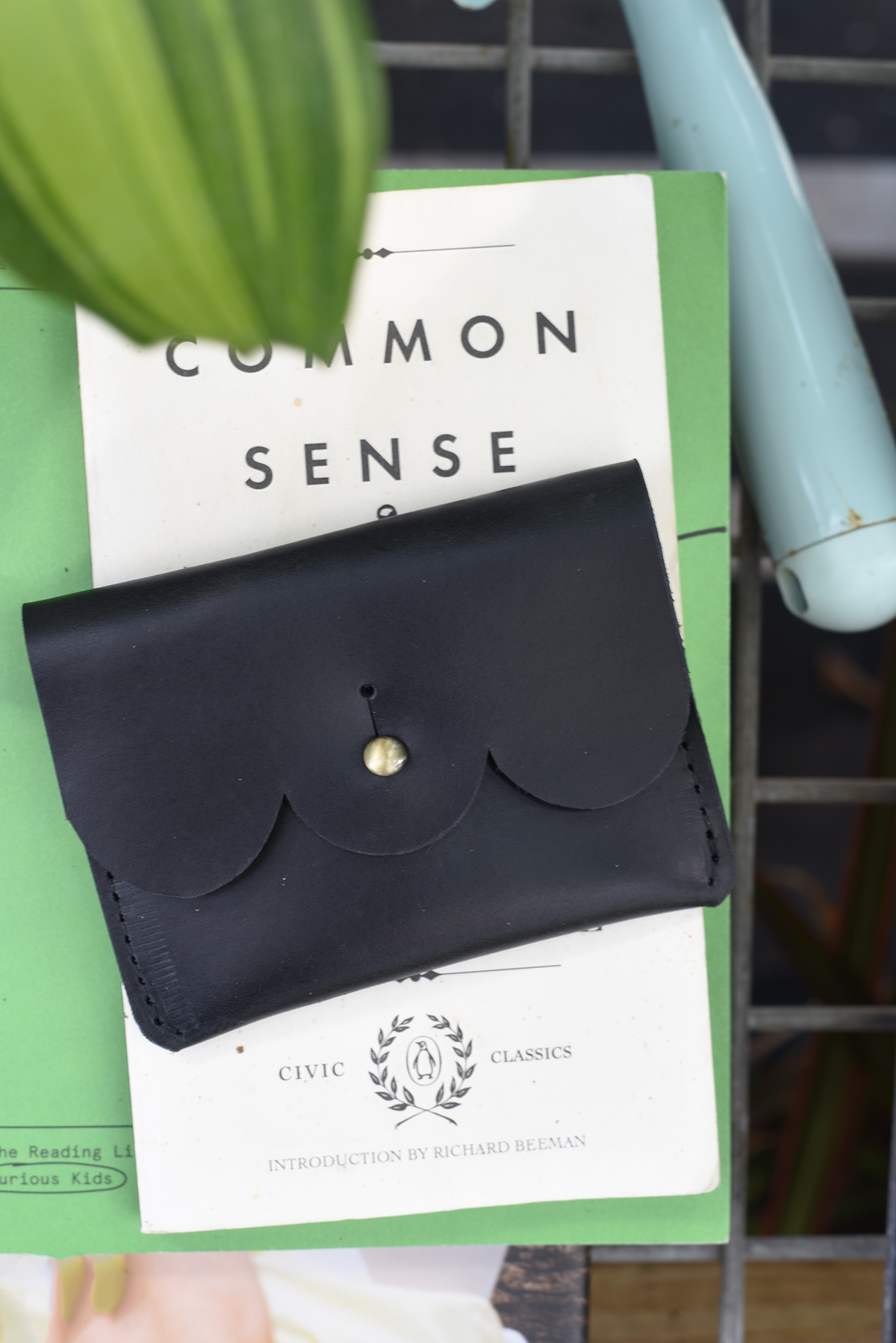 Purse & Clutch - Scalloped Leather Card Carrier in Black