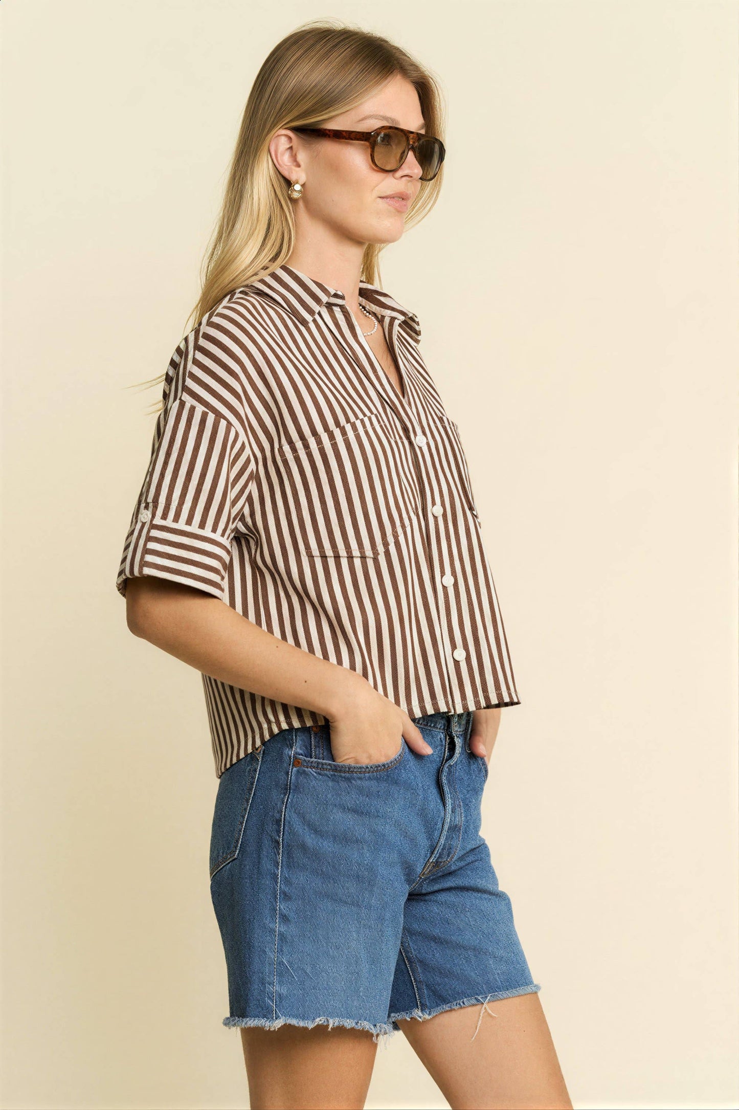 JADE BY JANE - STRIPE COLLAR SHORT SLEEVES SHIRT: CEMENT / S