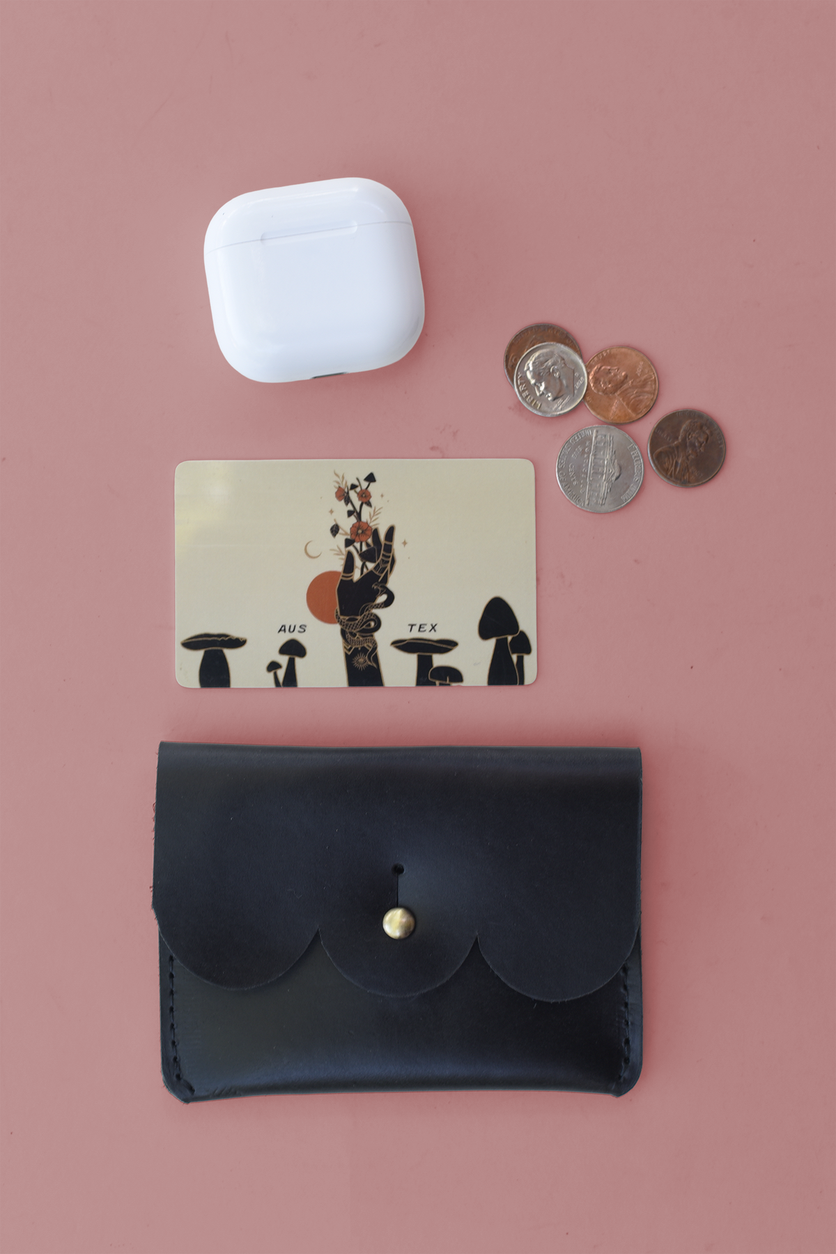 Purse & Clutch - Scalloped Leather Card Carrier in Black
