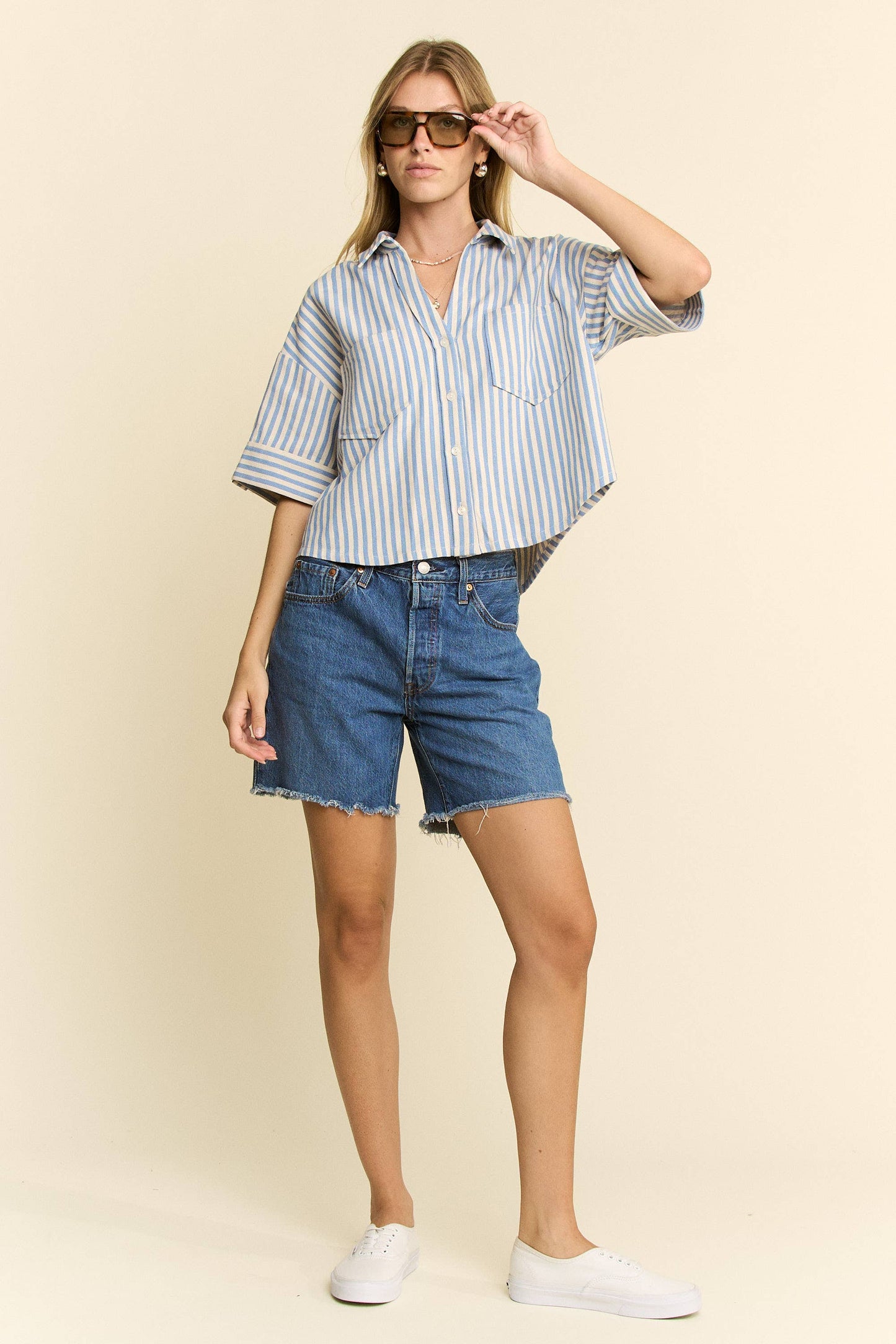 JADE BY JANE - STRIPE COLLAR SHORT SLEEVES SHIRT: CEMENT / XL