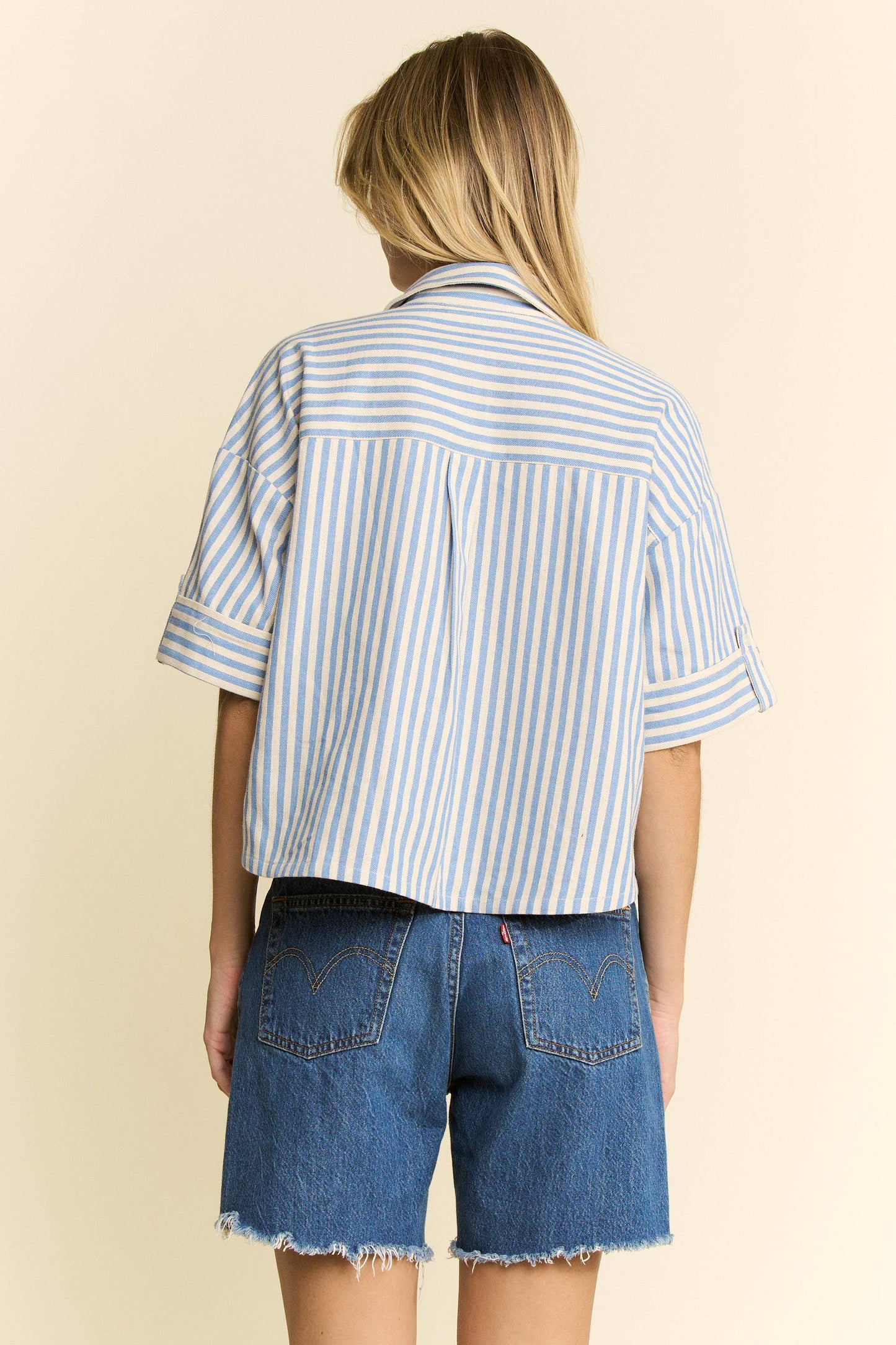 JADE BY JANE - STRIPE COLLAR SHORT SLEEVES SHIRT: CEMENT / XL