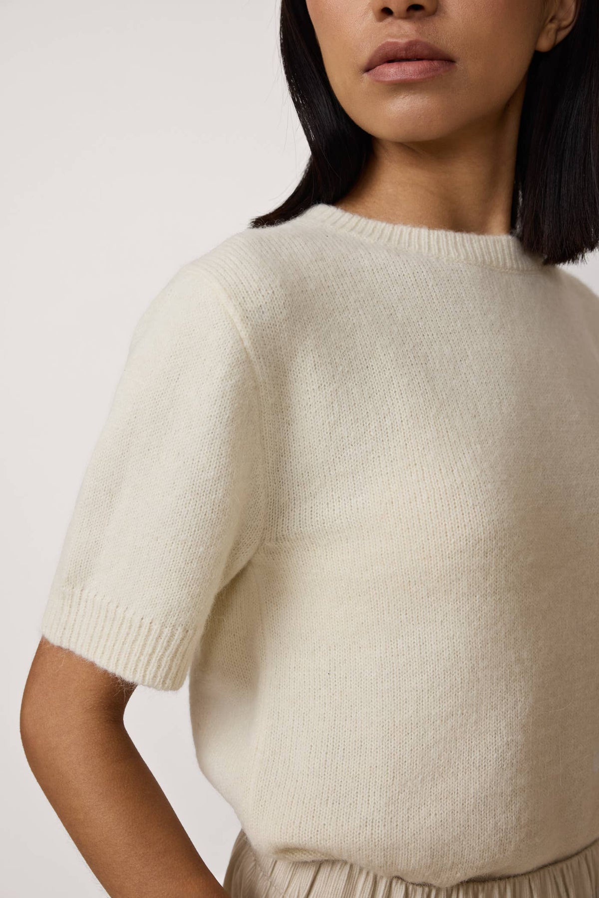 LAUDE Row Sweater in Ivory