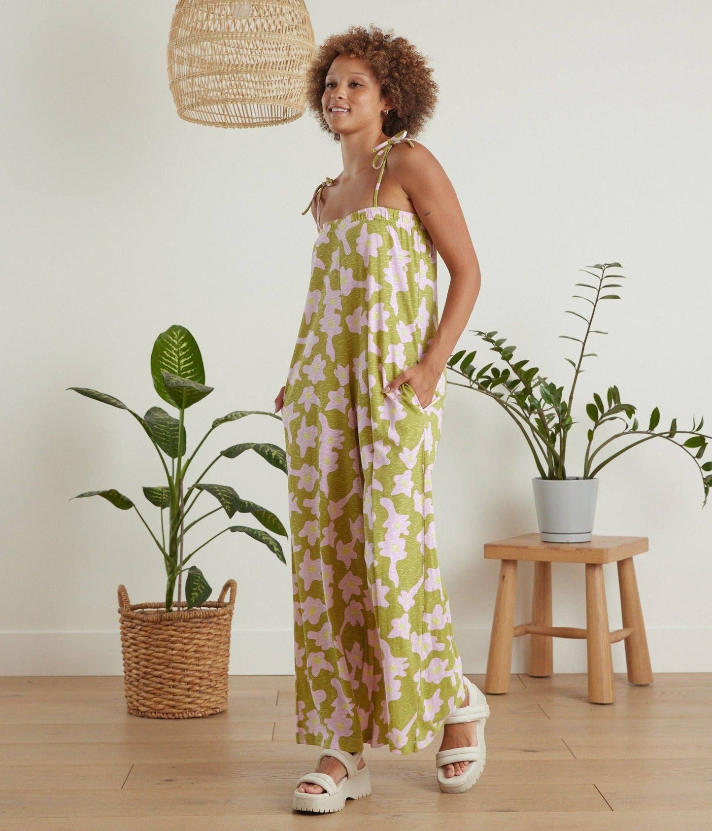 Known Supply - Avery Jumpsuit: Dripping Flowers / L